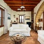 Del Capitano Tatil Evi Rhodes City