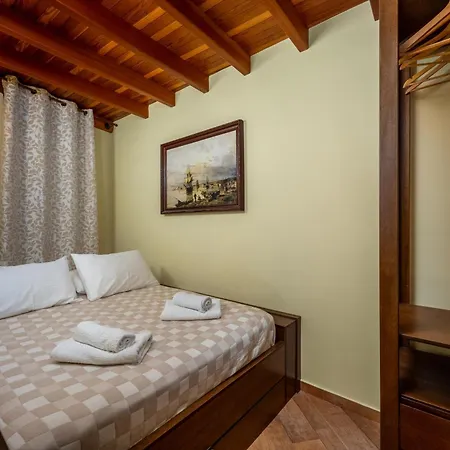 Del Capitano Tatil Evi *